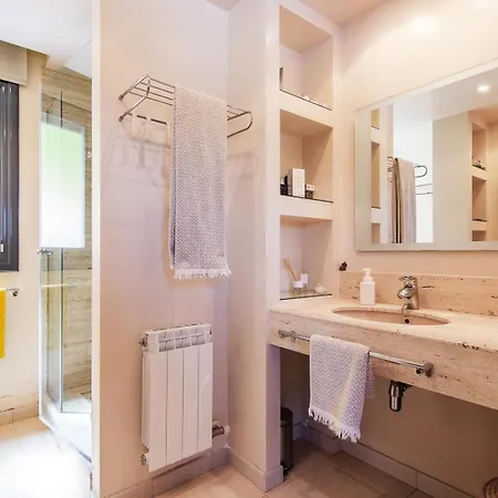 Casa Gregory فندق 4*